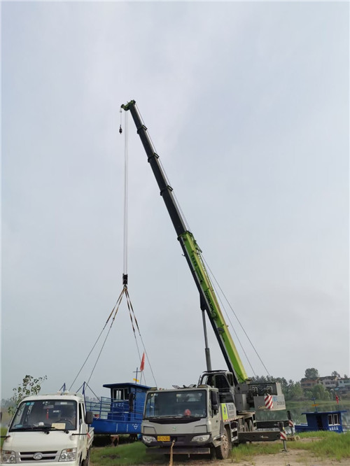 伊美区桥梁建设吊装案例